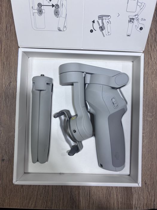 DJI Osmo Mobile SE Gimbal / Стабилизатор за телефон – като нов