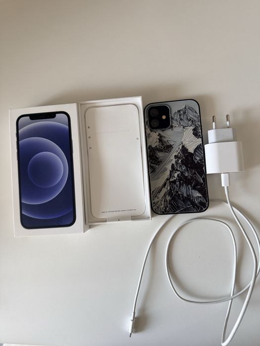 Продам iphone 12 128 гб