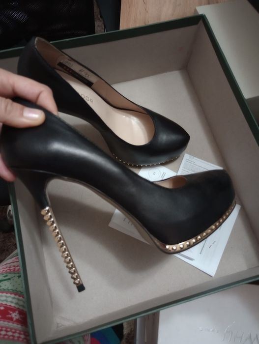 Pantofi dama piele noi 37