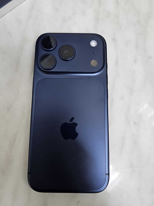 iPhone 17 Pro 256GB Deep Blue  NOU 0 CICLURI Zeus Amanet 69902