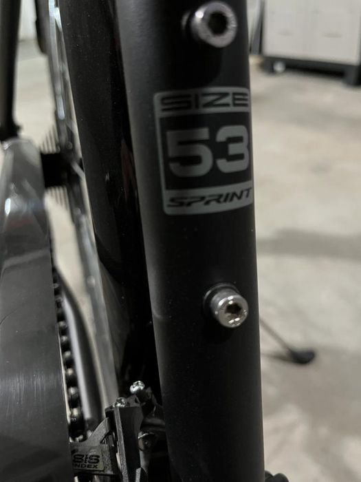 Sprint discover SIZE 53