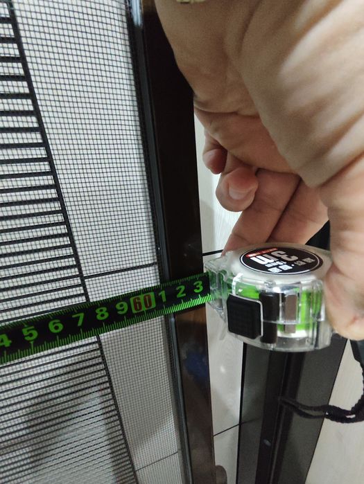 ПВЦ дограма и комарник цвят кафяв