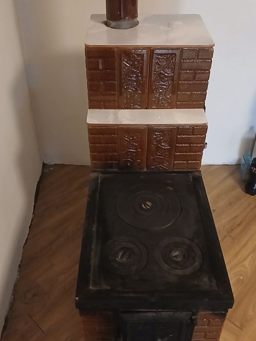 Vand Soba de Teracota pe 4 randuri cu Plita