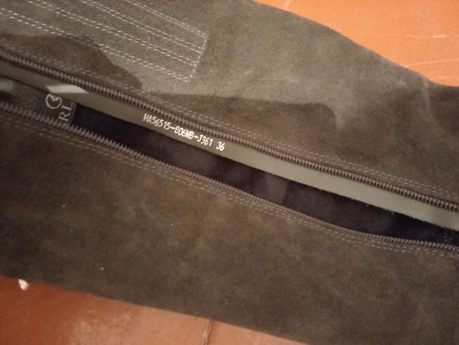 Продам зимние сапоги