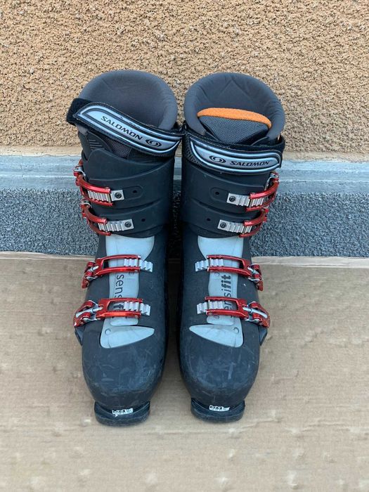Clapari ski schiuri Salomon Performa 7.0 marime EUR:52 Mondo:33.5