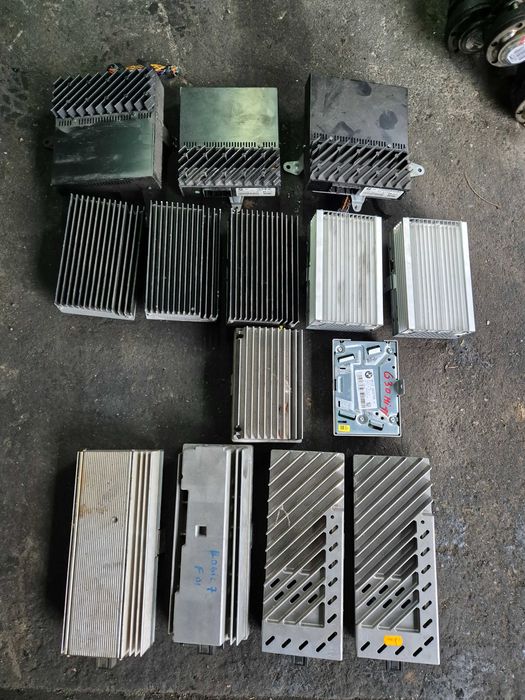 Amplificatoare muzica BMW (HI FI,ProLogic 7)