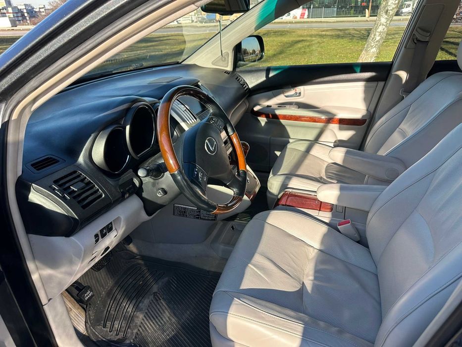 Продвам Lexus RX350