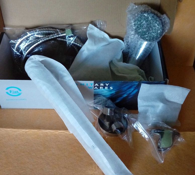 Смеситель для ванны