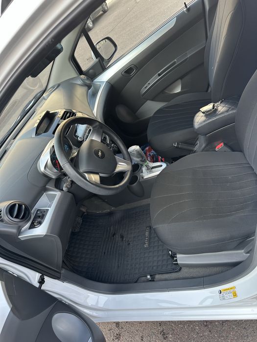 Spark 2022 yil dekabr oq tozza 4  aftamat 15300 km