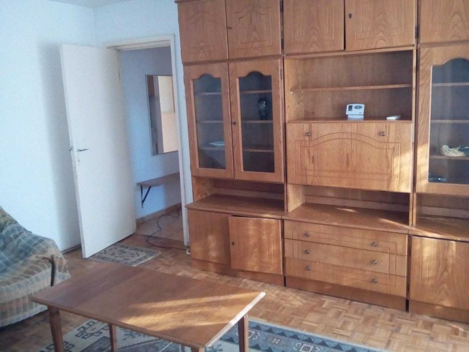 Inchiriez apartament 4 camere in Constanta, Inel II