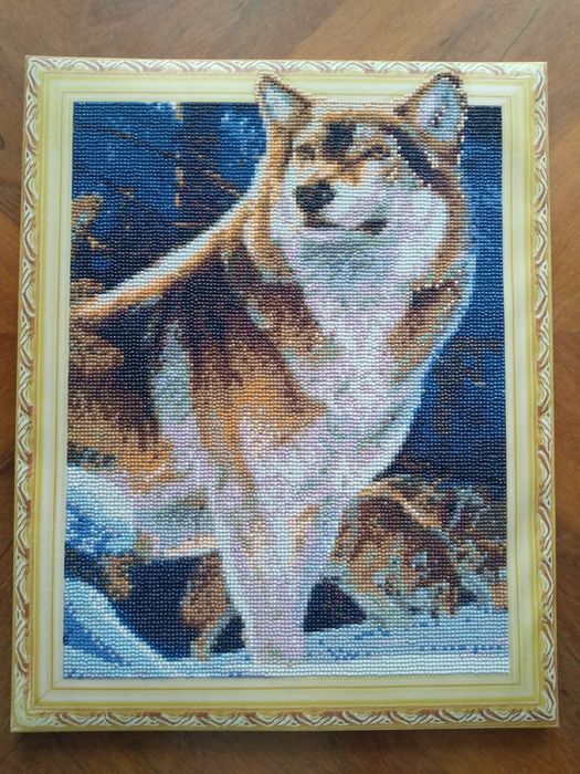 Картины стразами.