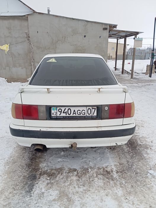 Ауди  б4, об 2,газ бен,