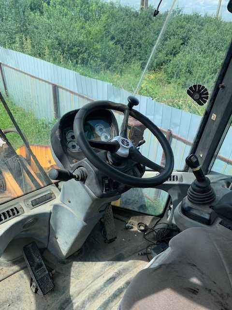 Dezmembrez vola New Holland W190B