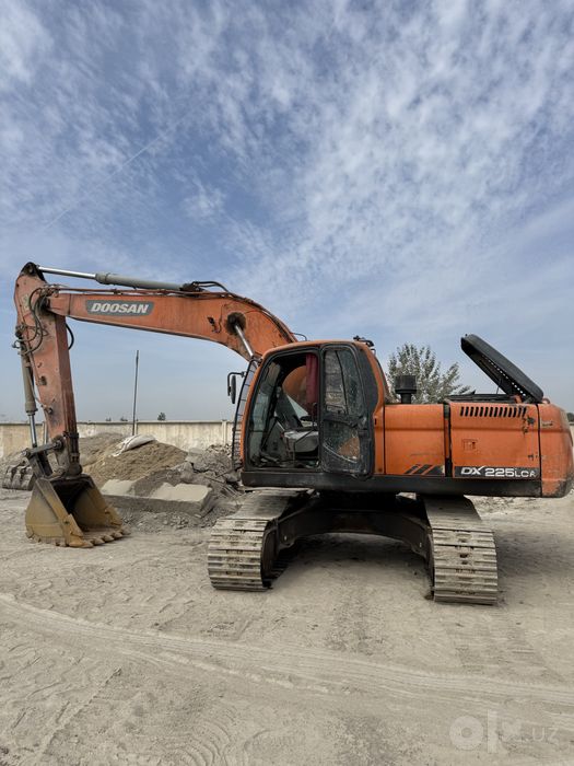 Продается Экскаватор Doosan 2017