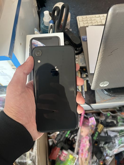 Iphone XR sotiladi