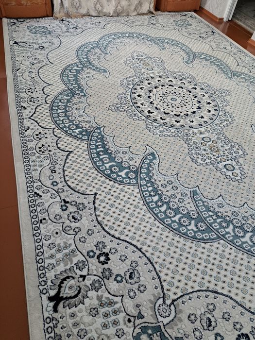 Кілем (ковер) сатам