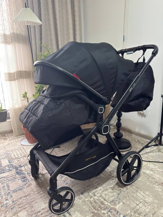 Коляска в прекрасном состоянии