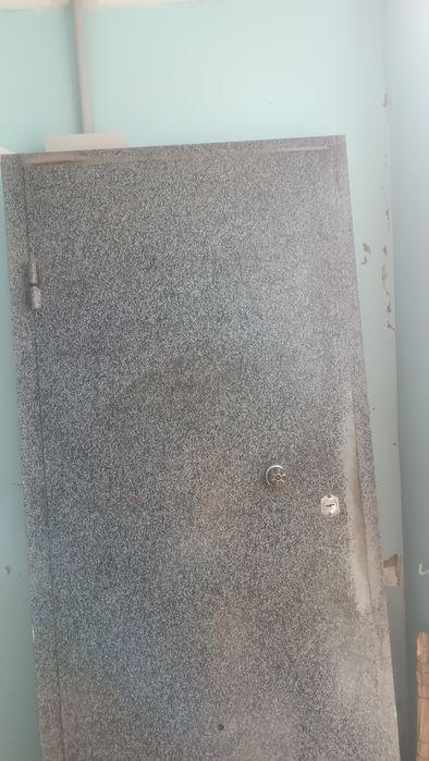 Продам двери железная