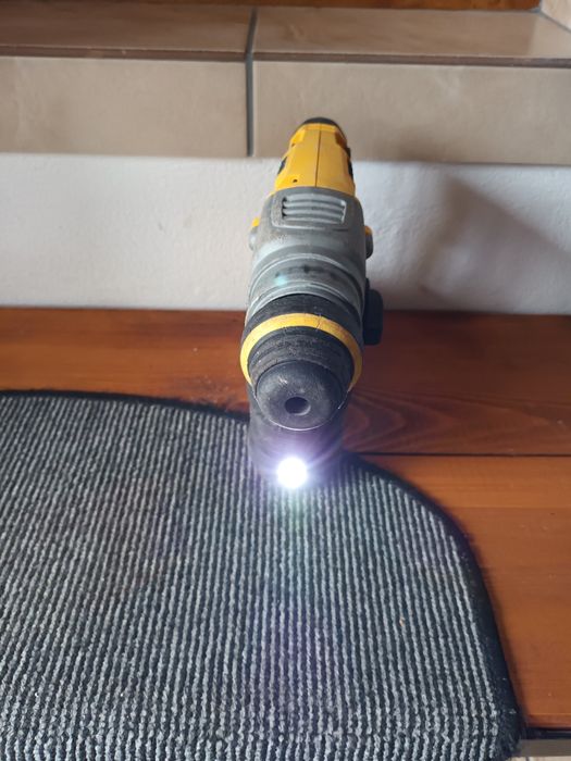 Rotopercutor dewalt 18v