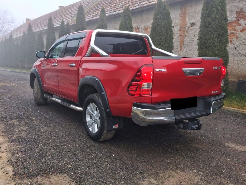 Toyota Hilux 2.4 D Invincible 58000 km REAL