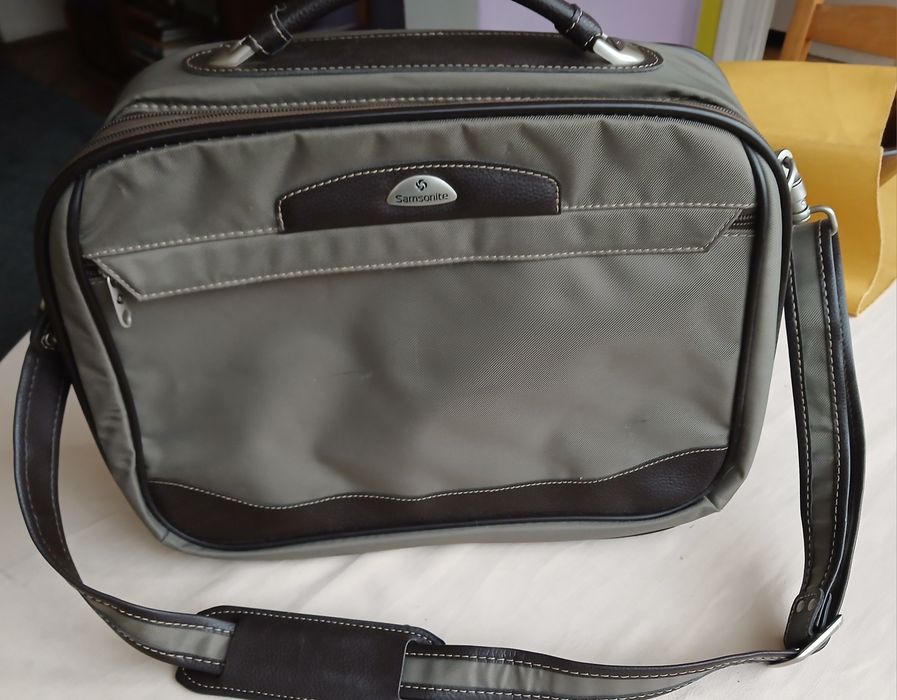 Компактна чaнта за път Samsonite