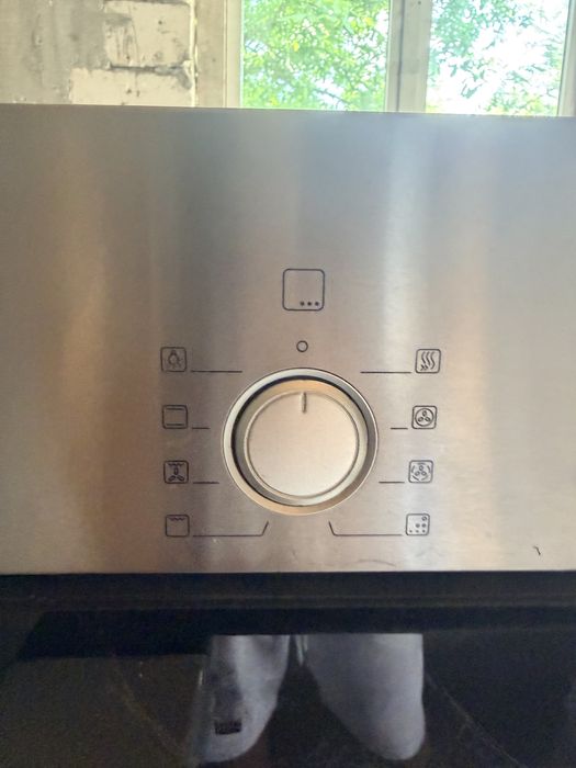 Cuptor incorporabil electric Bosch HBF114ES0, 3300 W, 66 l Inox
