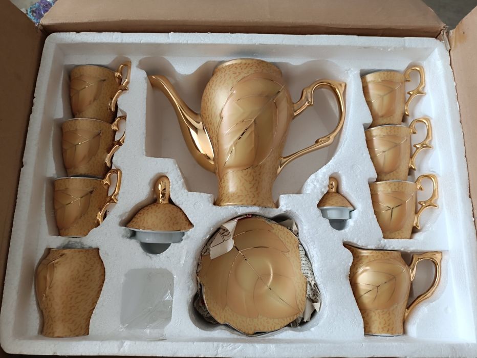 Кофейный и чайный сервизы