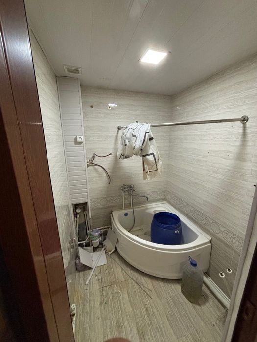 Sattepo Syavushda kvartira sotiladi