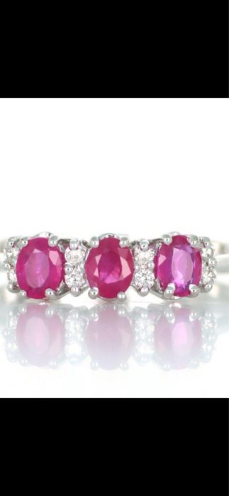 Inel aur alb 18ct cu rubin si diamante
