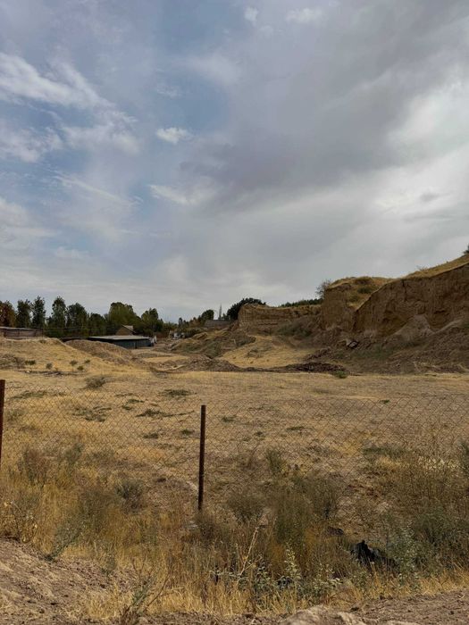 Продается участок  Юкоричирчик р-н, Суркент, Янгихает МФЙ, ул Кизилту