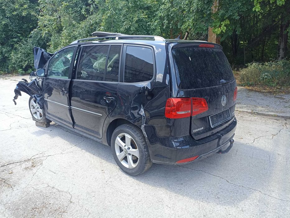 Фолксваген Туран / VW Touran 2012г. - на части