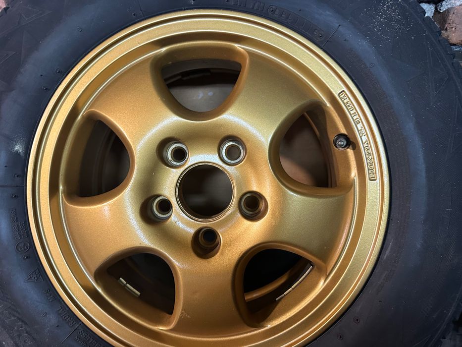 195/80/15 Гуми с Джанти Хонда ЦР-В \ Honda CR-V