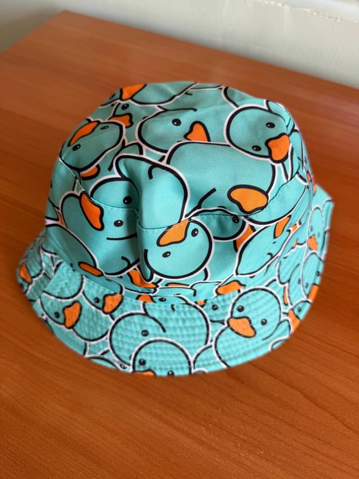 Лятна шапка bucket hat с патета – унисекс