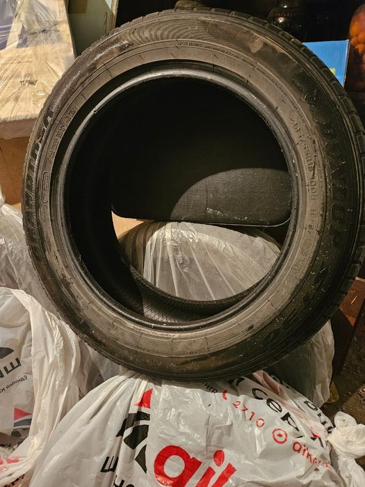 Продам шины DUNLOP б/у