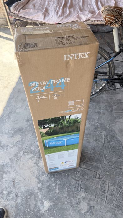 Бассейн от фиры intex