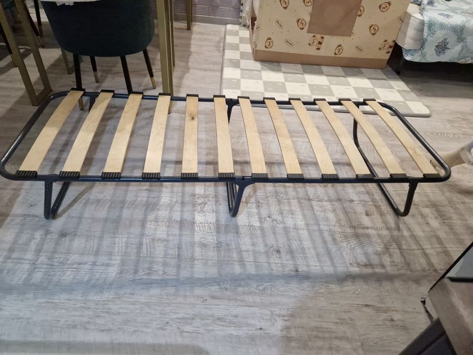 Раскладушка для дома или для дачи