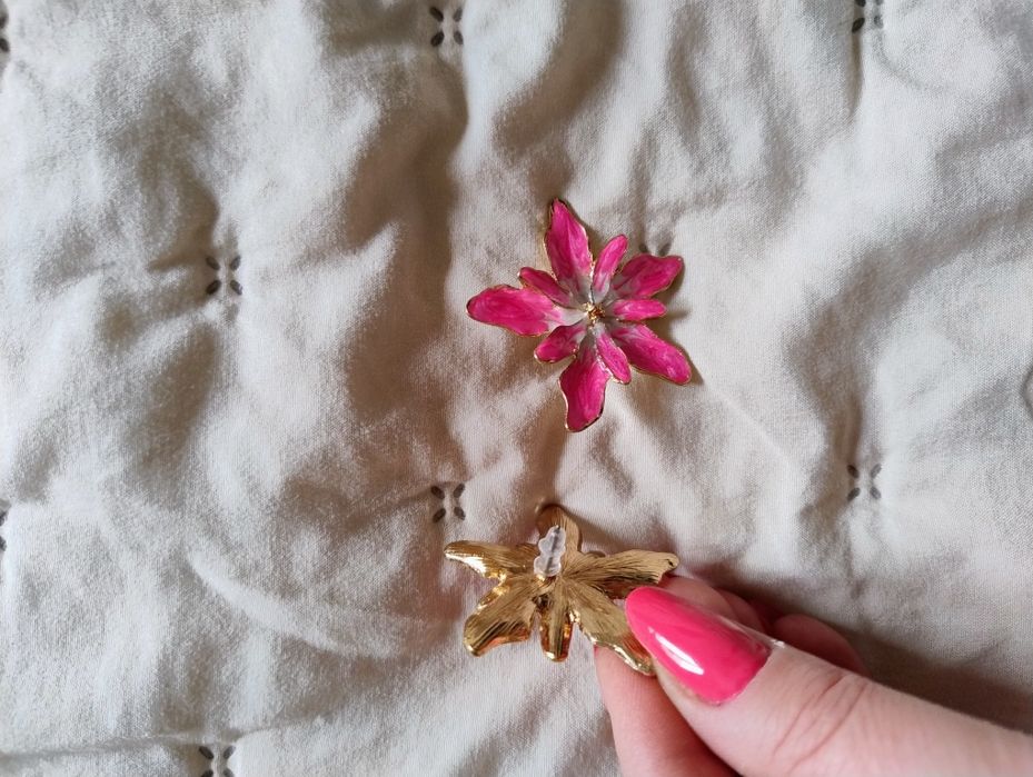 Cercei pink metal