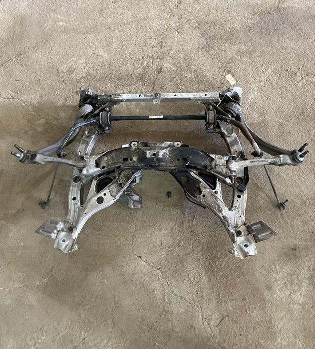 Преден мост Бмв 5серия ф10/11(preden most bmw 5 series f10/11)