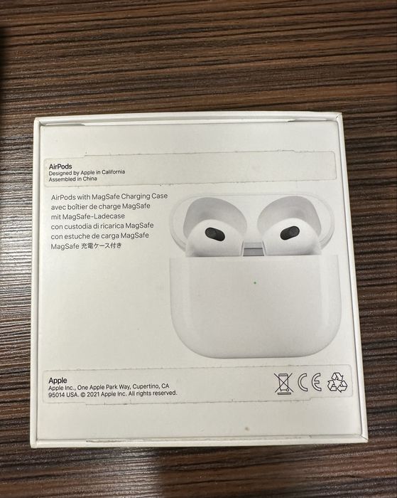 Оригинални Apple AirPods 3 (3rd Gen) - Доказана автентичност