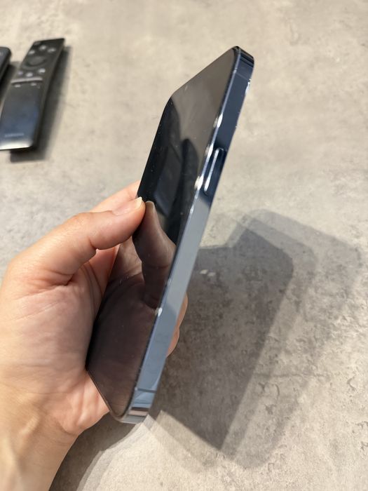 iPhone 13 Pro син