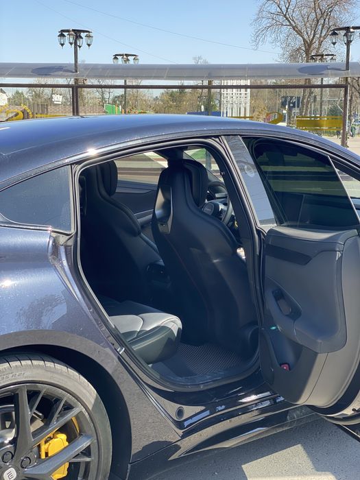 Xiaomi su 7 max srochna