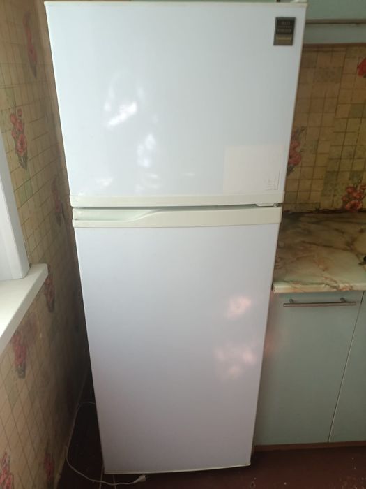 Продам холодильник SAMSUNG