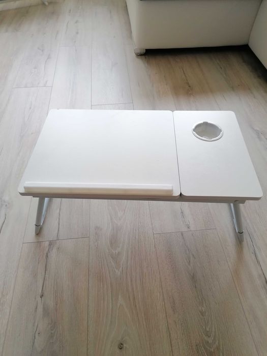 Сгъваема маса за лаптоп