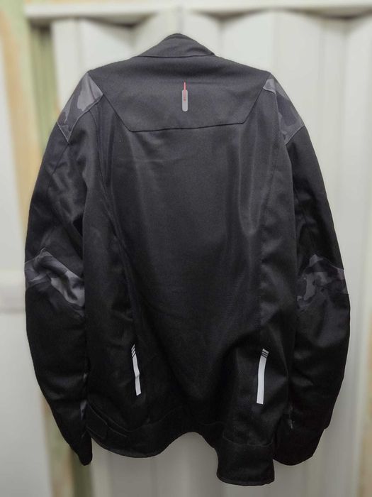 Echipament moto (casca + bocanci + geaca)