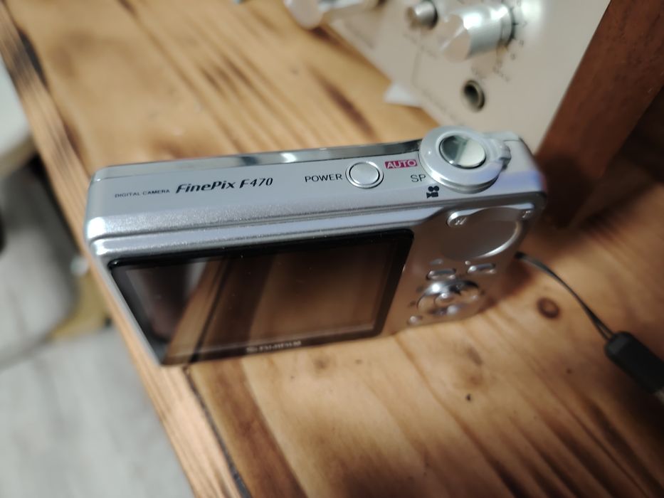 Aparat foto Fujifilm Finepix F470