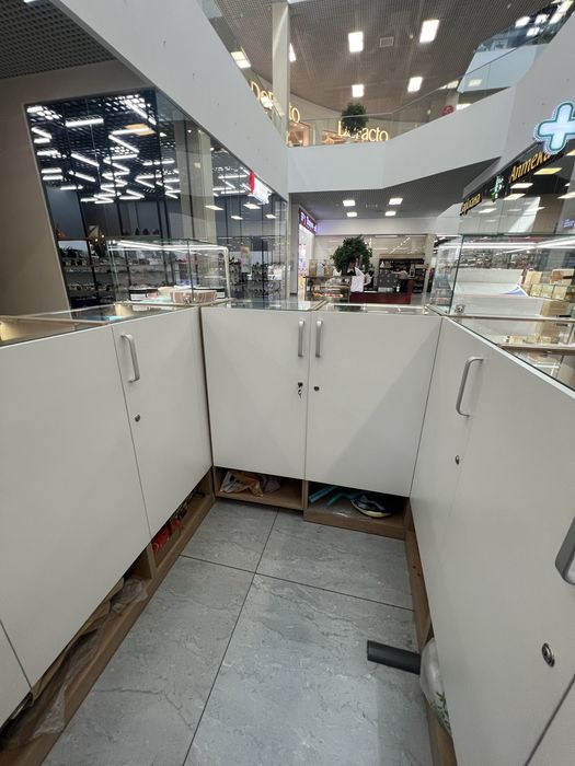 Продам торговое оборудование