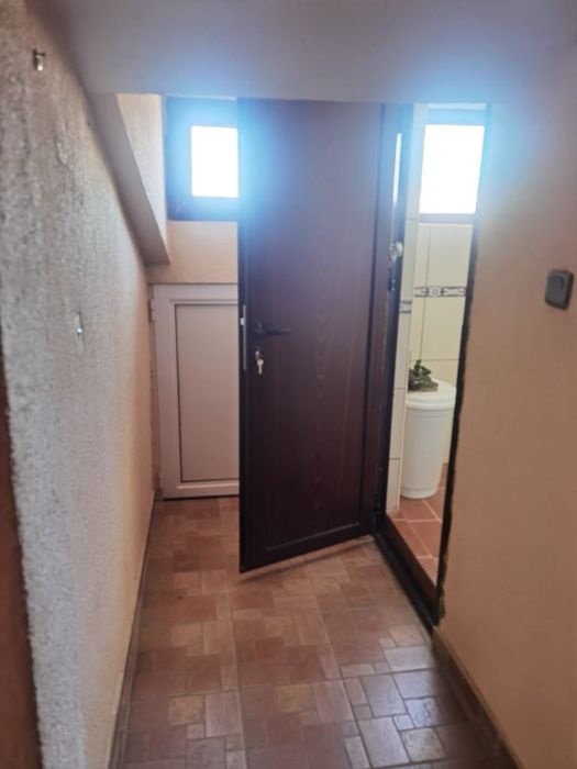 Продава се Четиристаен апартамент в Асеновград - 85 кв.м за 1236 €/кв.м - Снимка #16
