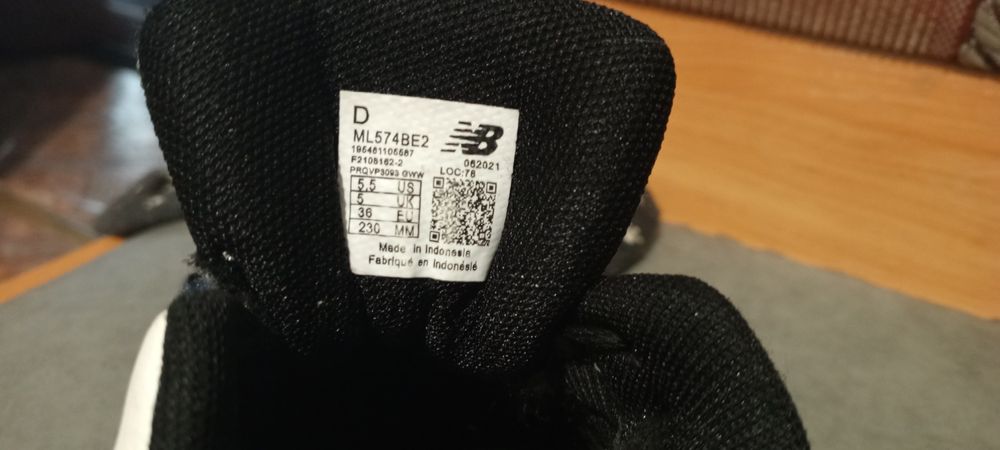 Продам красовки размер 36