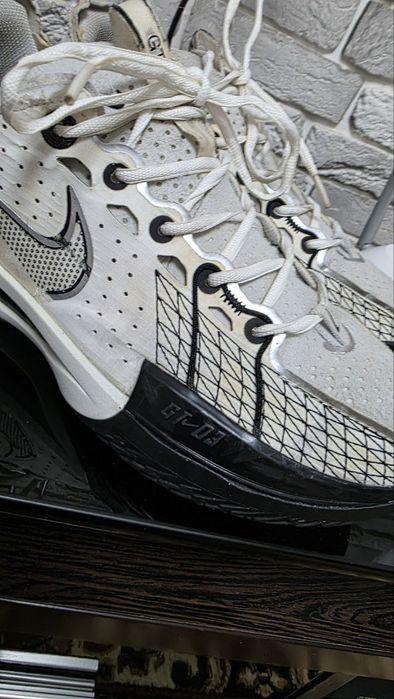 Оригинальные кроссовки Nike