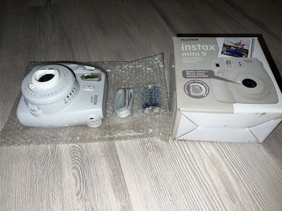 Fujifilm Instax mini 9